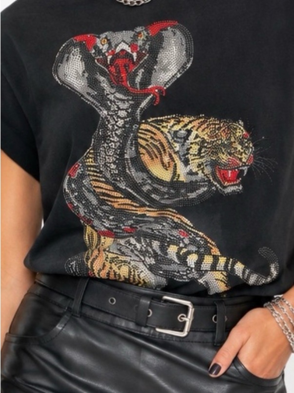 Heads or Tails Black Graphic Y2K rhinestone Tee unisex - Small